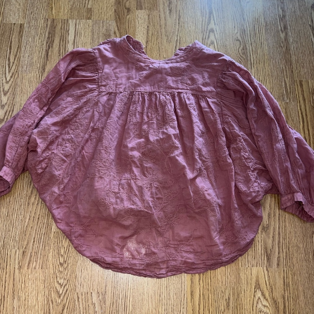 Embroidered Top - Picture 6 of 7